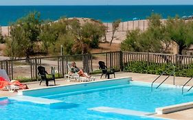 Les Pieds Dans L'Eau A Palavas ! Mer A 50 M ! Mhome 6 Pers Climatise T Confort Camping 4 Etoiles